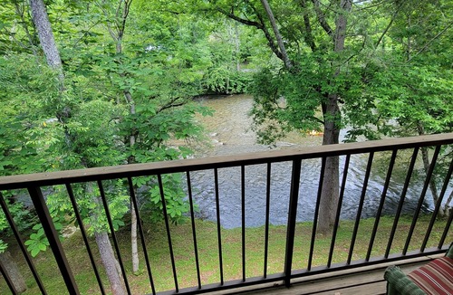 Townsend House | On the Little River in the heart of Townsend, with a beautiful view!