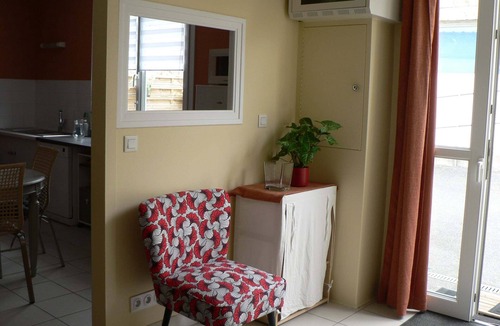 Muzillac House | On the outskirts of the Moulin de Pen Mur site, comfortable self-contained accommodation.