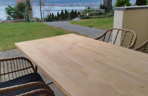Hilterfingen Apartment | On the road to Interlaken 25min
