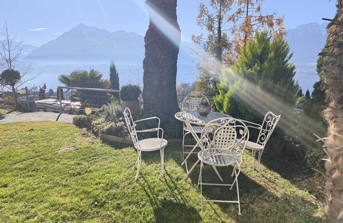 Hilterfingen Apartment | On the road to Interlaken 25min