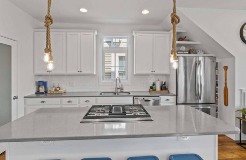 Ottawa House | On The Rocks | Villas at Herons Landing