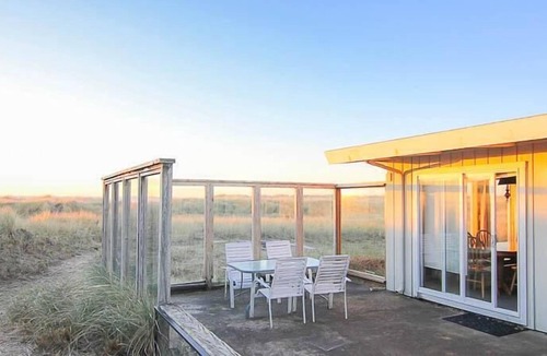 Manzanita House | On the Sand (MCA 198)