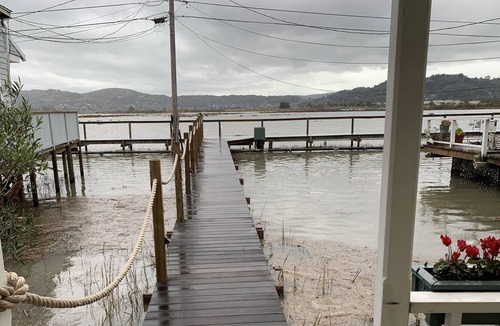 Corte Madera House | On the water - Floating Home -