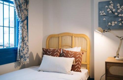 Waterloo House | OnceUp A BlueMoon Terrace nr CBD