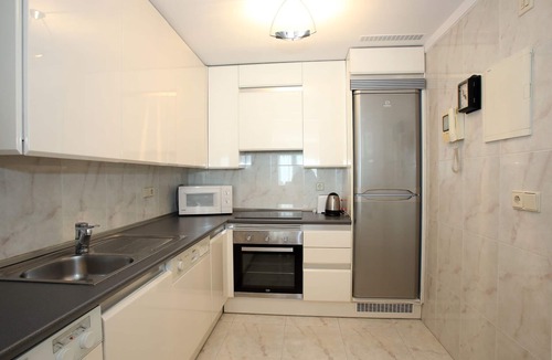 Antiguo Apartment | Ondarreta, gran piso junto a la playa de Ondarreta