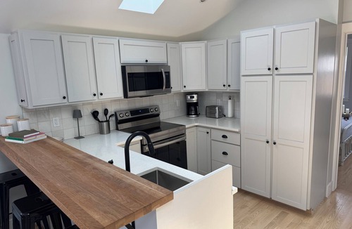 Chester House | One 12 Queen