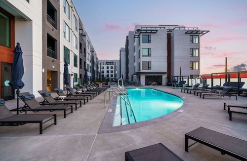 Burlingame Condo | One Adrian 1BR Condo with Resort-style pool