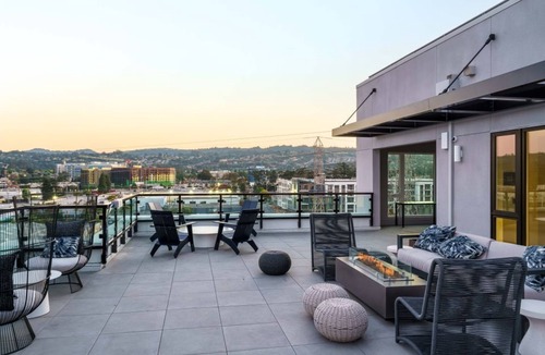 Burlingame Condo | One Adrian 1BR Condo with Resort-style pool