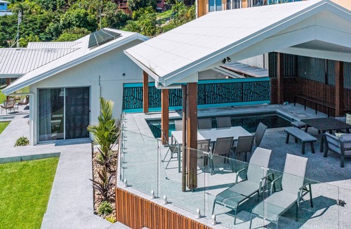 Airlie Beach House | One Airlie Beach.Beyond comparison