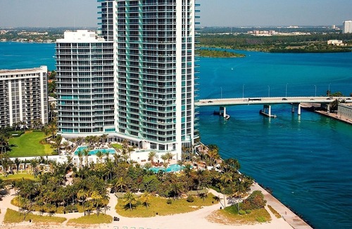 Bal Harbour Apartment | One Bal Harbour Hotel and Resort, Deluxe 2 bedroom private unit @ the Ritz