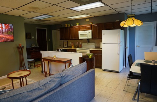 Cinnaminson Apartment | One Bdr Apt/Beautiful Area