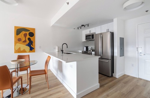 Downtown Jersey City Apartment | One-Bed Apartment Near PATH Train in Jersey City