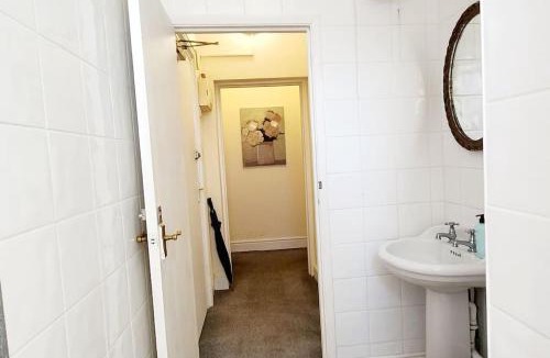 Ashford Apartment | One Bed Comfort Studio Apartment