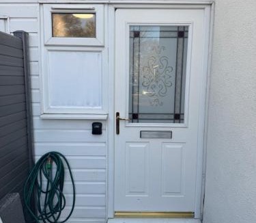 Bray on Thames Apartment | One Bed Studio Flat