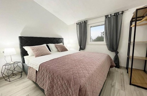 Biograd na Moru Apartment | One Bedroom Apartment with Balcony (1)
