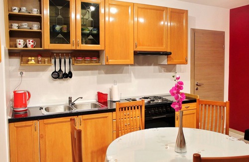 Kastel Stafilic Apartment | One bedroom apartment with terrace Kaštel Štafilić, Kaštela (A-5219-b)