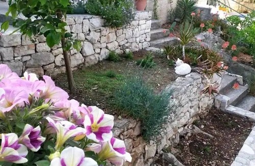 Sobra Apartment | One bedroom apartment near beach Sobra, Mljet (A-22343-b)