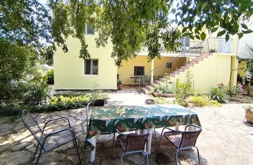 Gornji Karin Apartment | One bedroom apartment with air-conditioning Gornji Karin, Novigrad (A-21514-c)