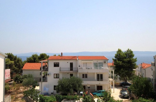 Okrug Gornji Apartment | One bedroom apartment with balcony and sea view Rastići, Čiovo (A-6863-c)