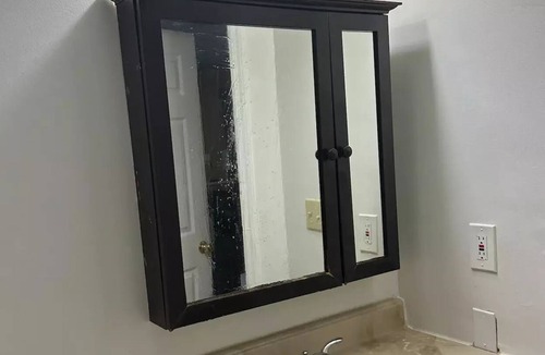 Hillsborough Apartment | One Bedroom Apartment