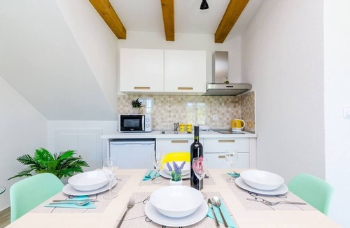 Korita Apartment | One bedroom apartment with air-conditioning Korita, Mljet (A-22342-a)