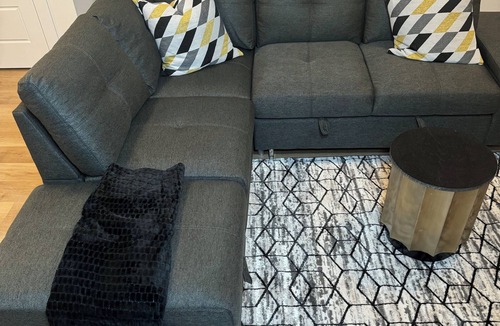 Riverview House | One bedroom apartment in Riverview