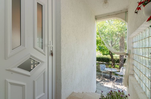 Draga Bascanska Apartment | One bedroom apartment with terrace Jurandvor, Krk (A-23362-a)