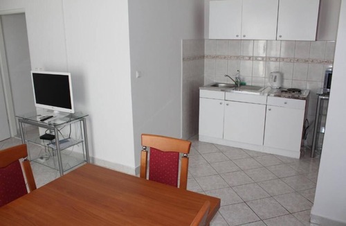 Primosten Apartment | One-bedroom apartment with terrace