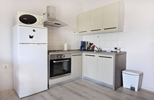 Savudrija Apartment | One bedroom apartment with balcony Bašanija, Umag (A-20522-a)