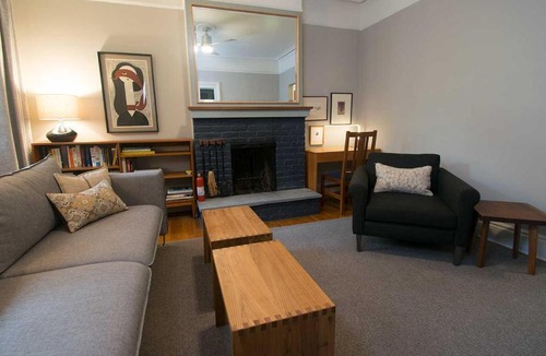 Brooklyn Heights Apartment | One Bedroom Apartment - Brooklyn Heights