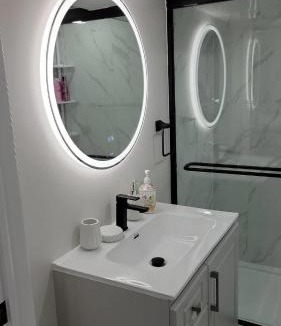 Ajax Apartment | One Bedroom Apartment