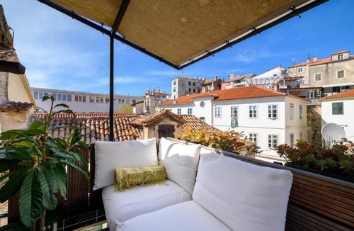 Grad Apartment | One bedroom apartment with balcony Šibenik (A-23721-a)