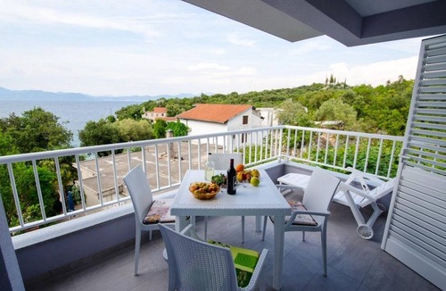Orebic Apartment | One bedroom apartment near beach Cove Osobjava, Pelješac (A-21927-b)