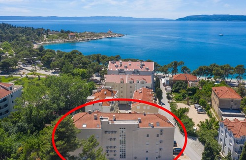 Donja luka Apartment | One bedroom apartment with terrace Makarska (A-19134-b)
