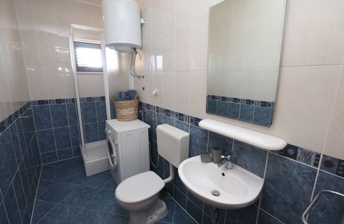 Donja luka Apartment | One bedroom apartment with balcony Makarska (A-19525-b)