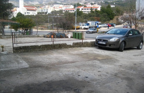 Bili brig Apartment | One bedroom apartment with terrace Makarska (A-12336-a)