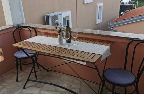 Nevidane Apartment | One bedroom apartment near beach Neviđane, Pašman (A-11902-b)