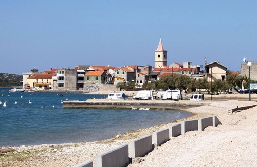 Pirovac Apartment | One bedroom apartment with terrace Pirovac, Šibenik (A-23285-a)