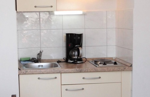 Vinjerac Apartment | One bedroom apartment with terrace and sea view Vinjerac, Zadar (A-3248-b)