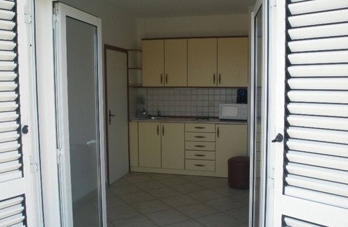 Primosten Apartment | One bedroom apartment with terrace and sea view Primošten (A-15704-d)