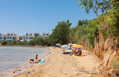 Privlaka Apartment | One bedroom apartment with terrace Privlaka, Zadar (A-15288-a)