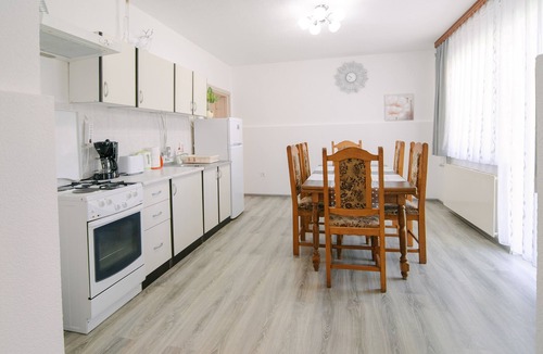 Lipovaca Dreznicka Apartment | One bedroom apartment with terrace Lipovača, Plitvice (A-17657-a)