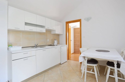 Rogoznica Apartment | One bedroom apartment with terrace and sea view Rogoznica (A-4162-c)