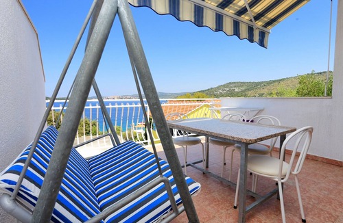 Razanj Apartment | One bedroom apartment near beach Ražanj, Rogoznica (A-10373-b)