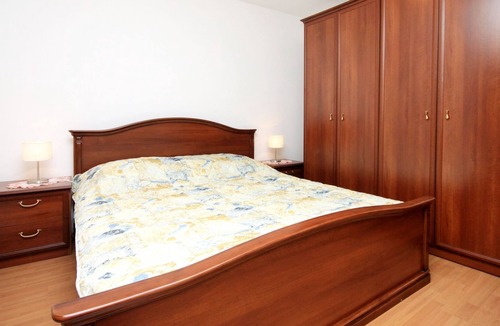 Brna Apartment | One bedroom apartment near beach Brna, Korčula (A-574-d)