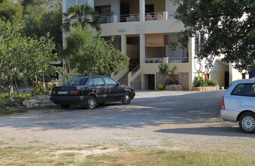 Seline Apartment | One bedroom apartment near beach Seline, Paklenica (A-6528-b)