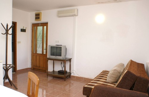 Trstenik Apartment | One bedroom apartment with balcony Trstenik, Pelješac (A-4512-a)