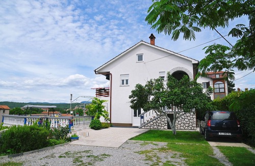 Sarsoni Apartment | One bedroom apartment with terrace Viškovo, Rijeka (A-20592-a)
