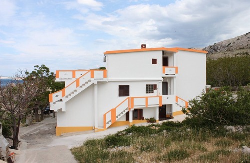 Metajna Apartment | One bedroom apartment with terrace and sea view Metajna, Pag (A-6421-a)