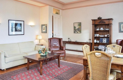 Ocquerre Apartment | One-Bedroom Apartment in Ocquerre